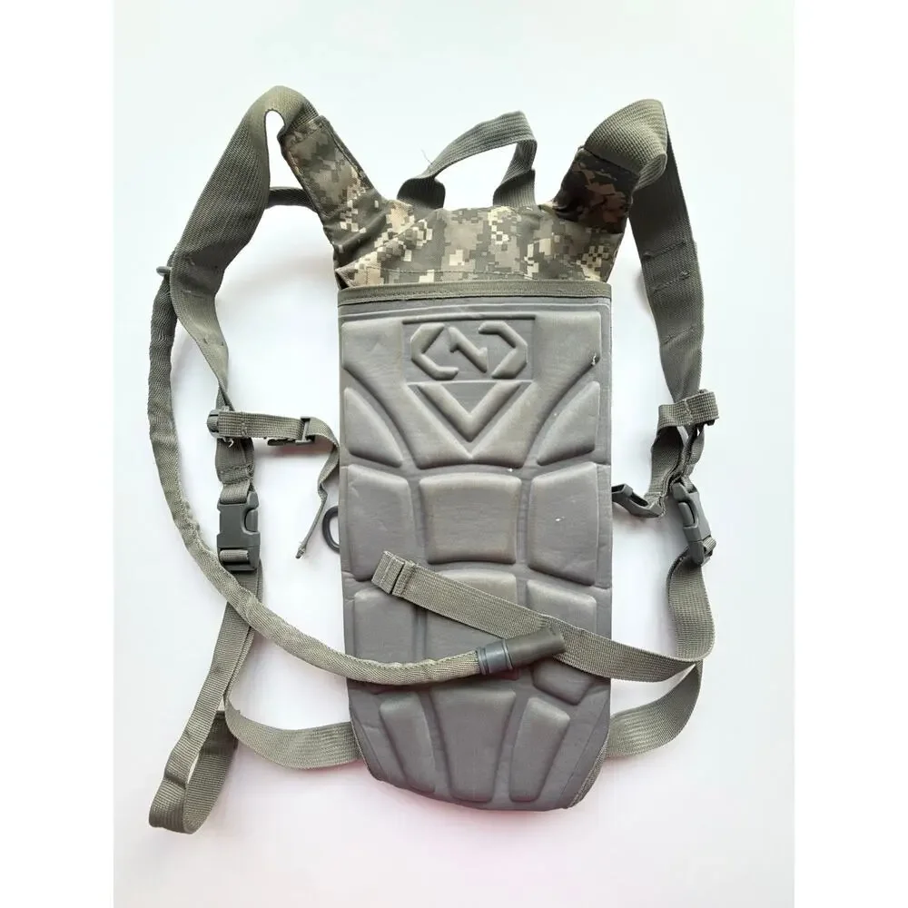 ACU Digital Camo Hydration Pack — Complete with 3L Bladder, Military Style
